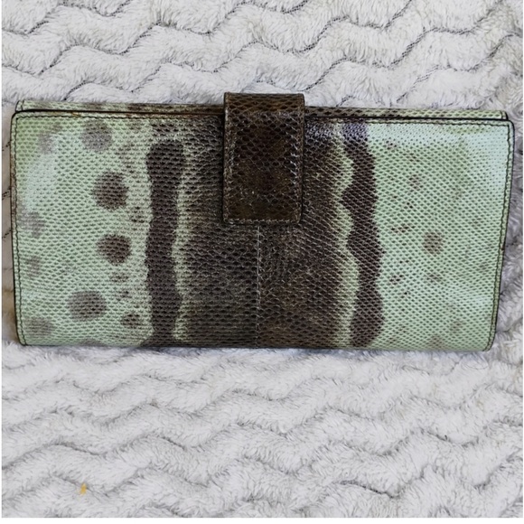 Gucci Python Green Limited Edition Wallet RARE - Picture 10 of 16